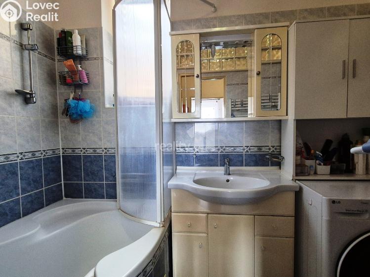 Prodej bytu 3+1 Hodonín, Slavíkova č. 9