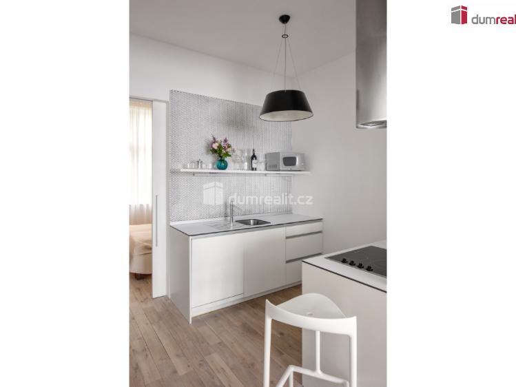 Pronájem bytu 2+KK Praha 5, Plzeňská č. 6