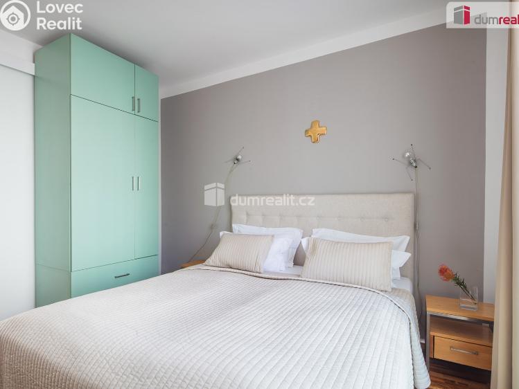 Pronájem bytu 2+KK Praha 5, Holečkova č. 8