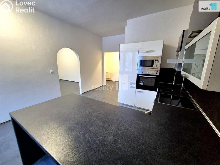 Pronájem bytu 1+1 Aš, Mikulášská č. 2