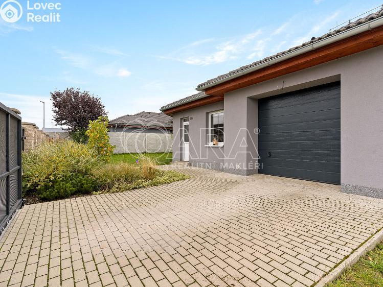 Prodej rodinného domu Postřižín, Jelení 513 č. 19