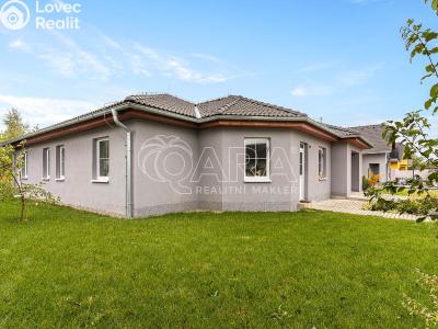 Prodej rodinného domu Postřižín, Jelení 513 č. 3