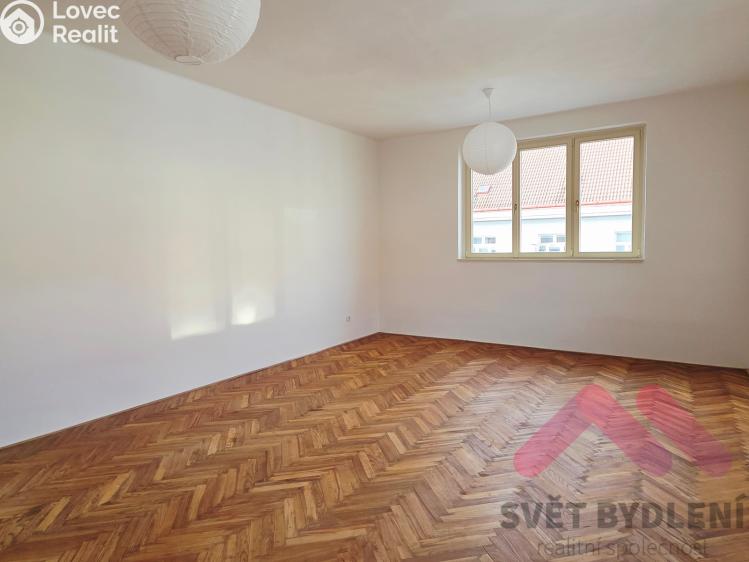 Pronájem bytu 2+1 Praha, Ambrožova č. 3