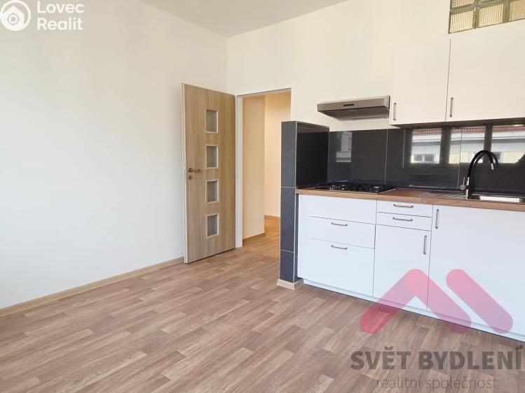 Pronájem bytu 2+1 Praha, Ambrožova č. 12