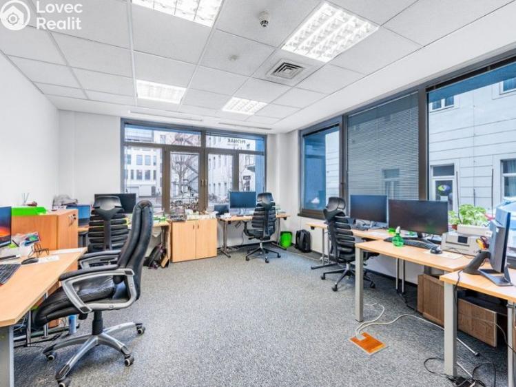 Pronájem kanceláře Praha, Sokolovská č. 4