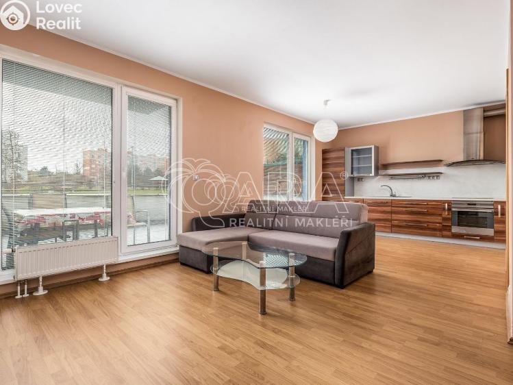 Pronájem bytu 1+KK Praha 9 č. 1