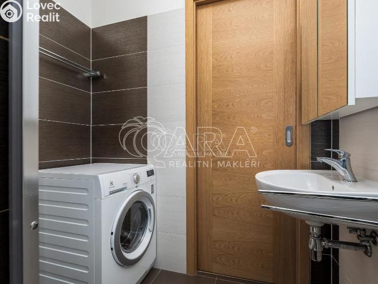 Pronájem bytu 1+KK Praha 9 č. 10