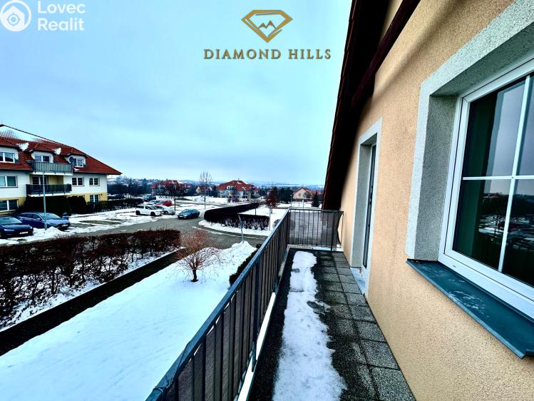 Pronájem bytu 3+KK Holubice, Lipová č. 7