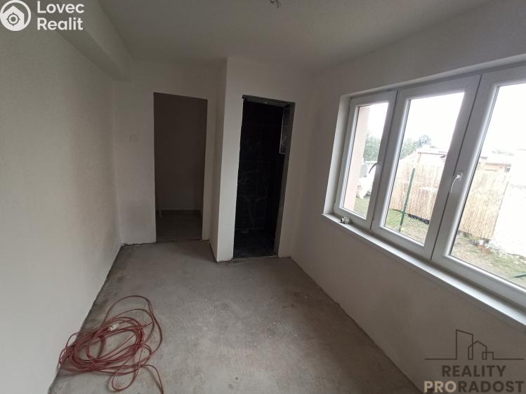 Продаж сімейного будинку Veltruby, K zastávce 134 č. 3