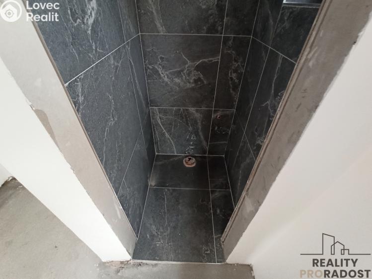 Продаж сімейного будинку Veltruby, K zastávce 134 č. 4