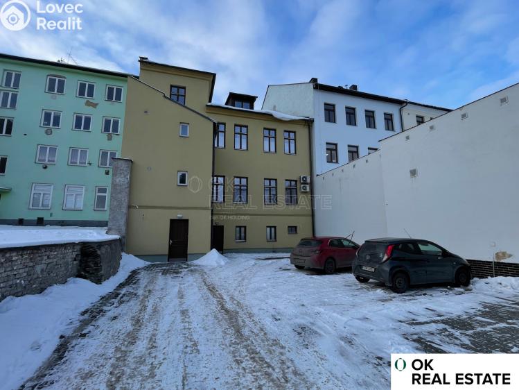 Rent apartment 2+1 Rýmařov, náměstí Míru č. 11