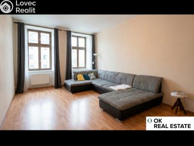 Pronájem bytu 2+1 Rýmařov, náměstí Míru č. 4