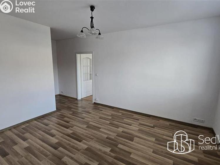 Pronájem bytu 3+1 Sokolov, Slovenská č. 6