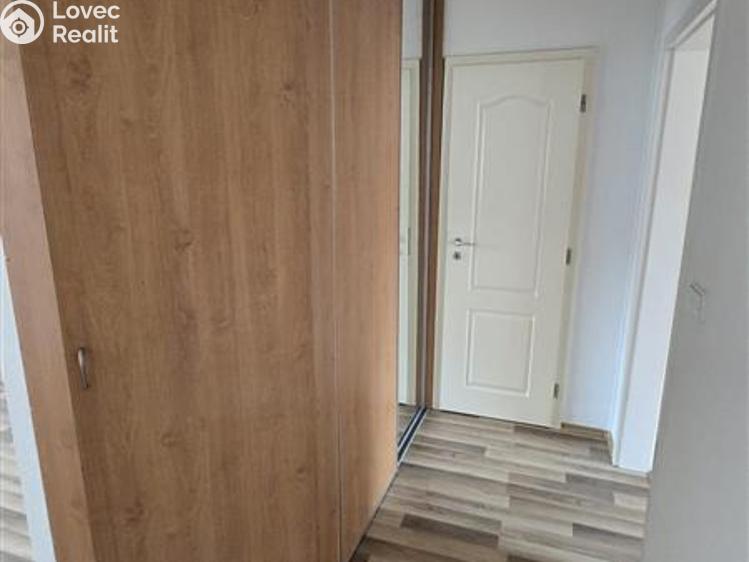 Pronájem bytu 3+1 Sokolov, Slovenská č. 15