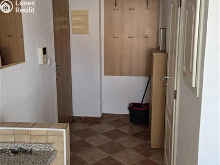 Pronájem bytu 3+1 Sokolov, Slovenská č. 18