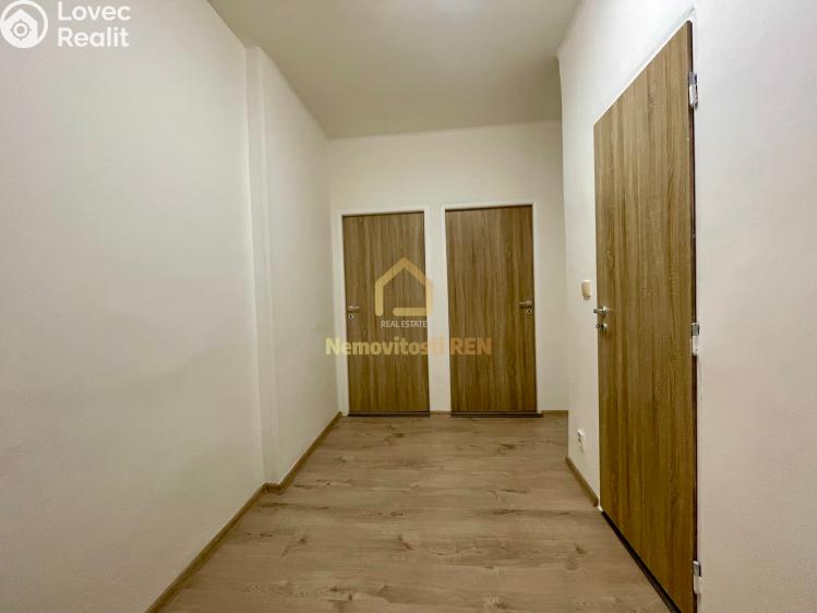 Pronájem bytu 2+1 Karviná, Čajkovského č. 13