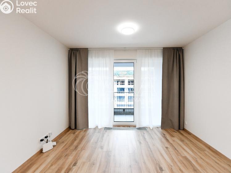 Pronájem bytu 1+KK Praha, Poděbradská 260/59 č. 6