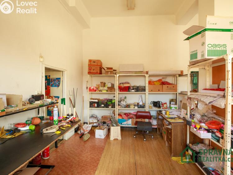 Prodej obchodního prostoru Plzeň, náměstí Generála Píky č. 13