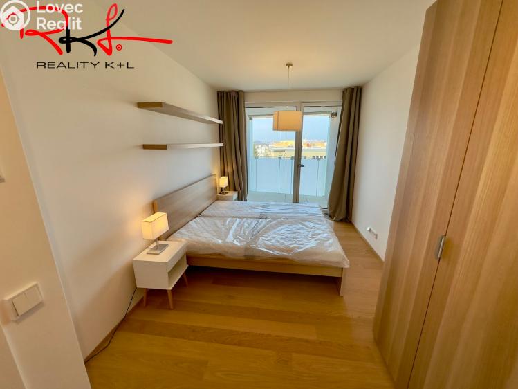 Pronájem bytu 2+KK Praha, Hodonínská č. 8