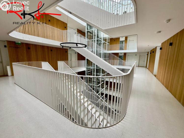 Pronájem bytu 2+KK Praha, Hodonínská č. 13