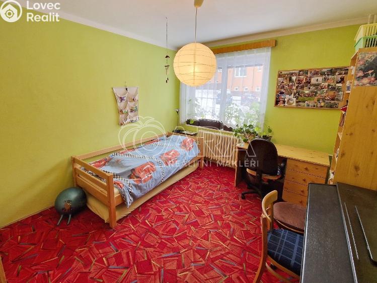 Prodej bytu 3+1 Velké Přílepy, U Rybníčku 235 č. 5