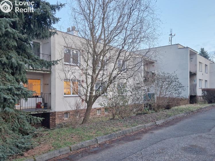 Prodej bytu 3+1 Velké Přílepy, U Rybníčku 235 č. 15