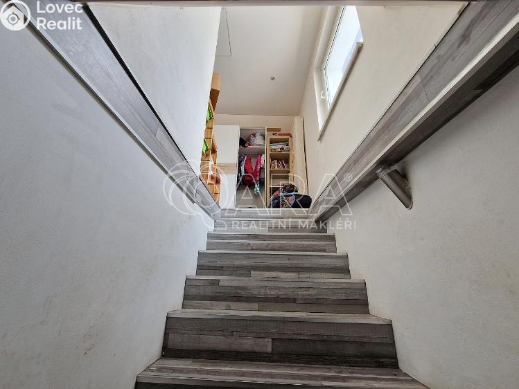 Продажа семейного дома Březová-Oleško, Dubí I. 744 č. 13