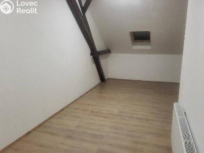 Pronájem bytu 1+KK Praha č. 3