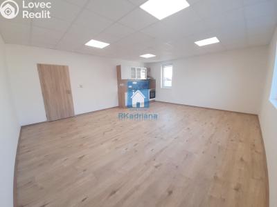 Pronájem bytu 2+KK Plzeň, Tisová č. 5