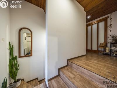 Продаж багатогенного будинку Mutěnice, Zahradní č. 22