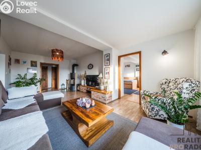 Продаж багатогенного будинку Mutěnice, Zahradní č. 27