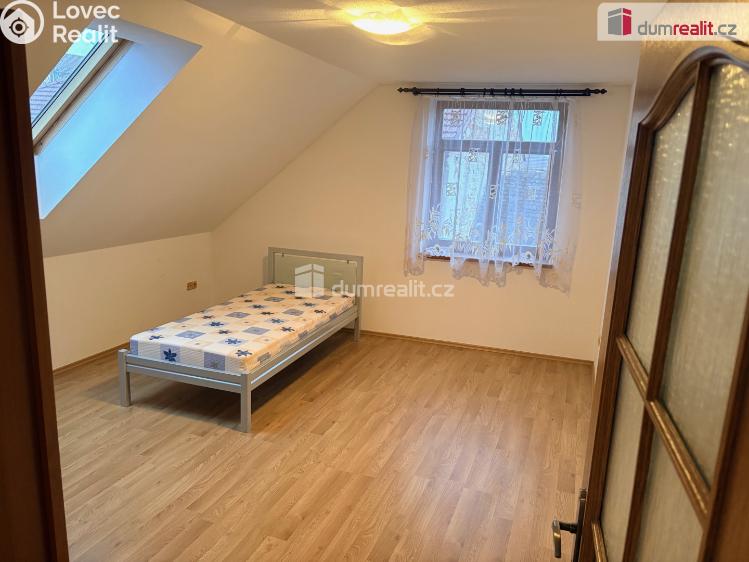 Pronájem bytu 6 a více Hustopeče, Kosmákova č. 10