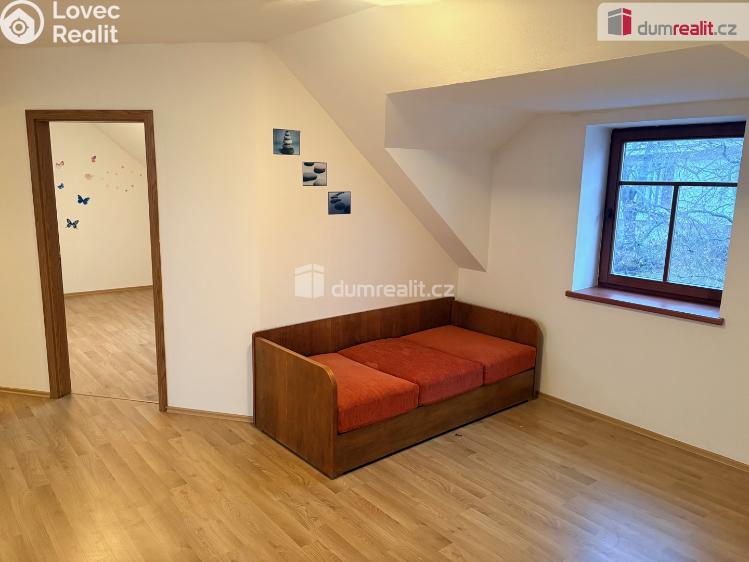 Pronájem bytu 6 a více Hustopeče, Kosmákova č. 11