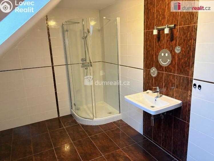 Pronájem bytu 6 a více Hustopeče, Kosmákova č. 16