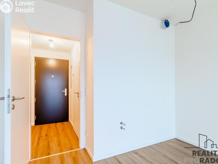 Prodej bytu 1+KK Kladno, Ke křížku 1084/7 č. 5