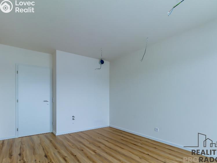 Prodej bytu 1+KK Kladno, Ke křížku 1084/7 č. 6