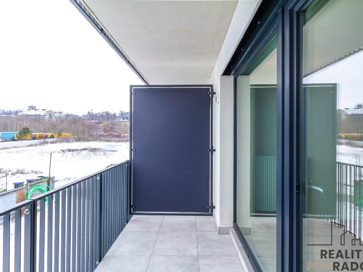 Prodej bytu 1+KK Kladno, Ke křížku 1084/7 č. 8