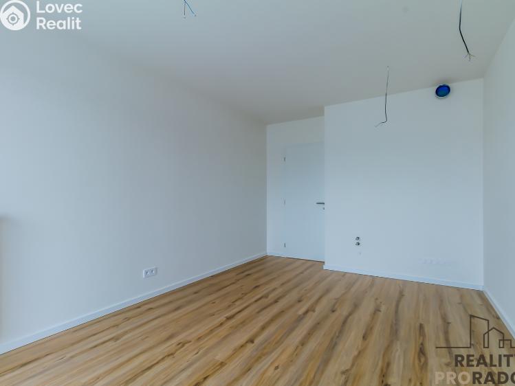 Prodej bytu 1+KK Kladno, Ke křížku 1084/7 č. 13