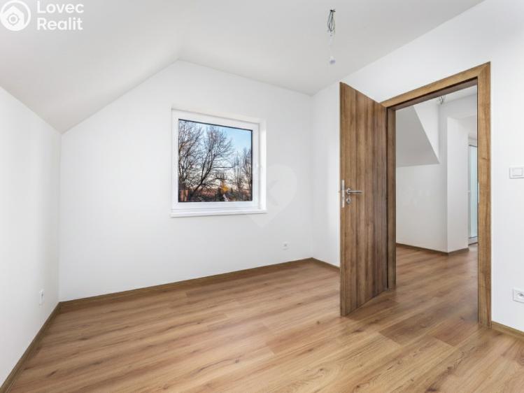 Продажа квартиры 4+KK Praha, Pplk. Nováčka č. 10