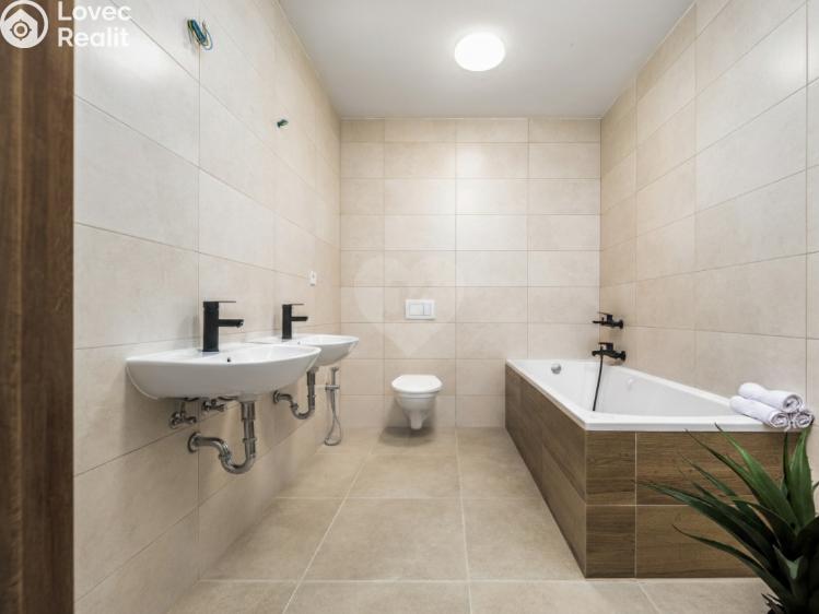 Продажа квартиры 4+KK Praha, Pplk. Nováčka č. 8