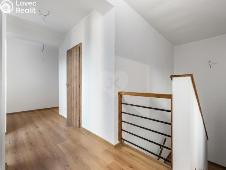 Продажа квартиры 4+KK Praha, Pplk. Nováčka č. 9