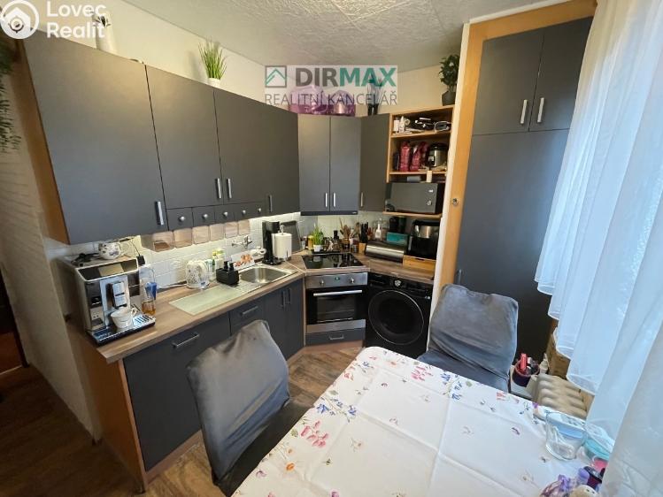 Prodej bytu 3+1 Zruč-Senec, Ke Březí 262 č. 2