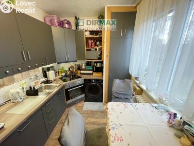 Prodej bytu 3+1 Zruč-Senec, Ke Březí 262 č. 1