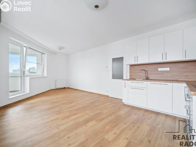 Pronájem bytu 2+KK Pardubice, nábřeží Závodu míru č. 7