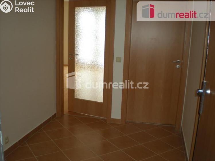 Pronájem bytu 2+KK Praha 13, Petržílkova č. 8