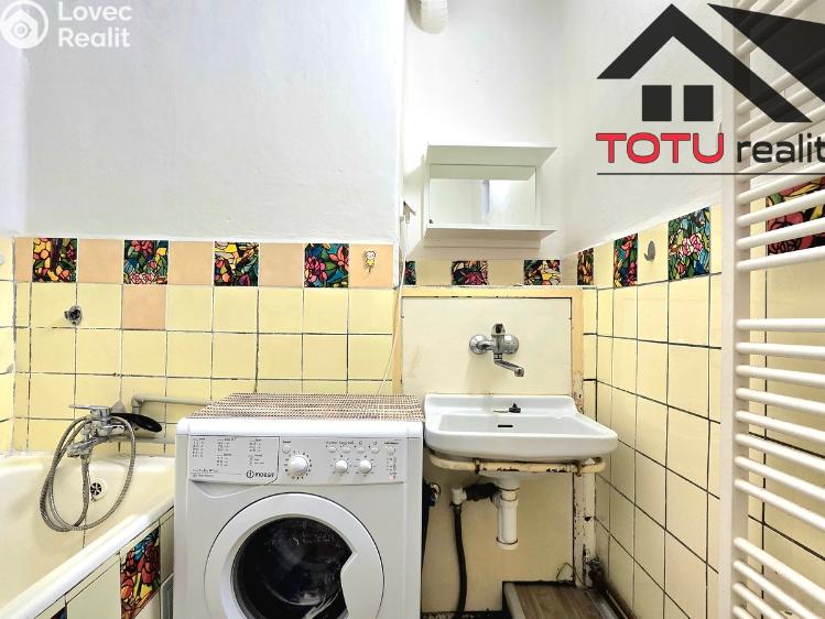 Prodej bytu 2+1 Jaroměř, Knappova č. 12