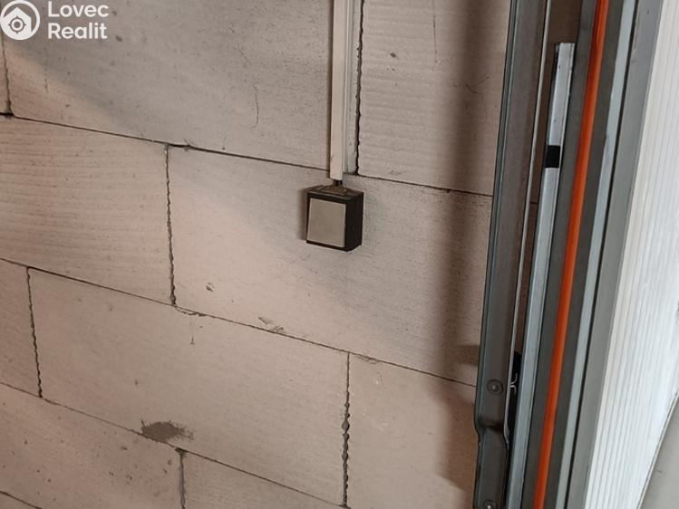 Pronájem garáže Olomouc, Schweitzerova č. 3