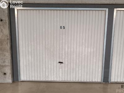 Pronájem garáže Olomouc, Schweitzerova č. 1