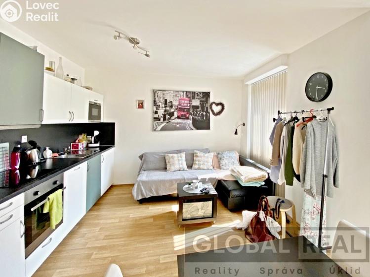 Pronájem bytu 2+KK Brno, Tkalcovská č. 3