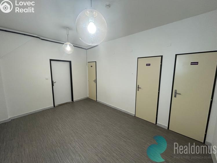 Аренда офисного помещения České Budějovice, Husova tř. 1858/43 č. 12